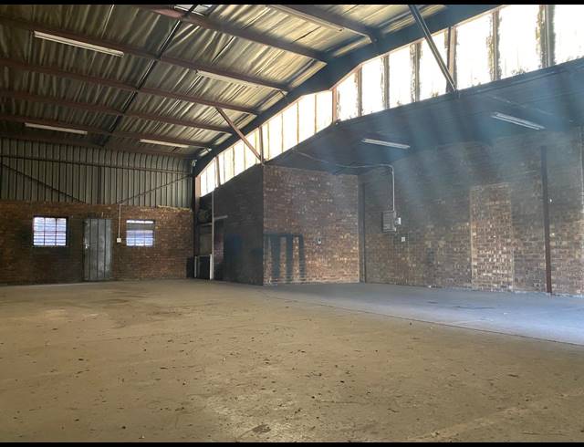 187M² WAREHOUSE TO LET IN WADEVILLE